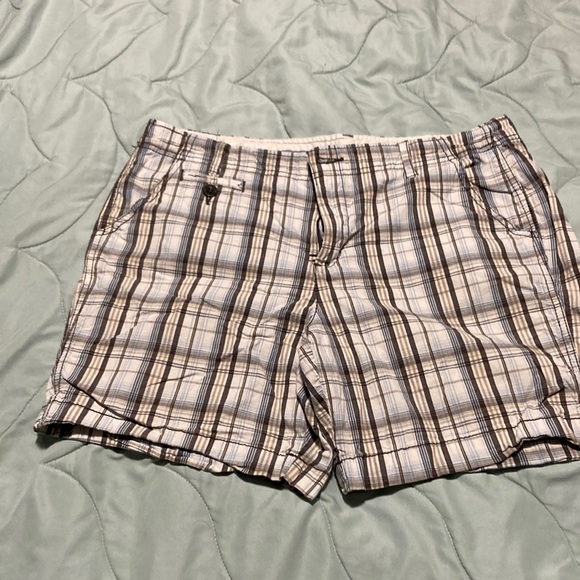 Faded Glory brown,blue and white patterned shorts - Picture 1 of 3